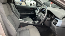 Toyota C-HR 1.8 Hybrid Design 5dr CVT Hybrid Hatchback